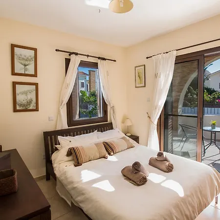 Isla Villa Agia Napa